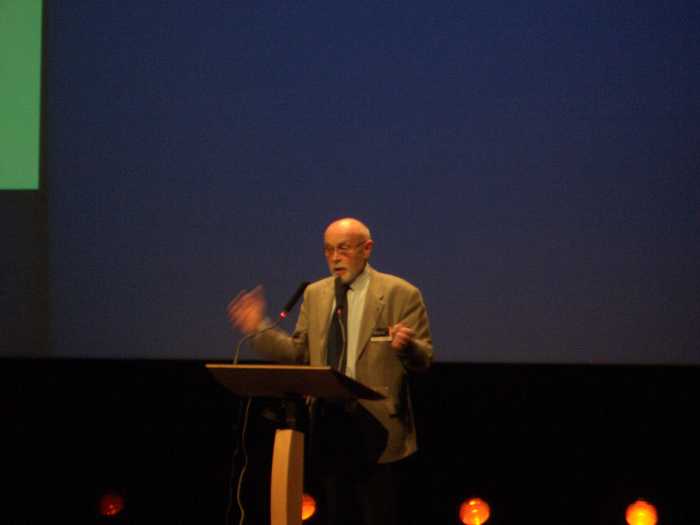 2004/photos/Brack_03.jpg