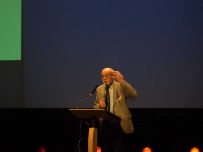 2004/photos/Brack_04.jpg