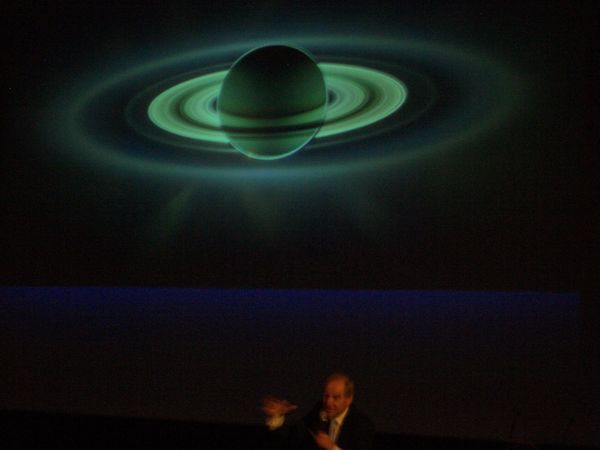 2006/A.Brahic/A.Brahic-Cassini_04.jpg