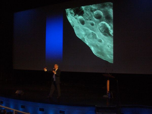 2006/A.Brahic/A.Brahic-Cassini_05.jpg