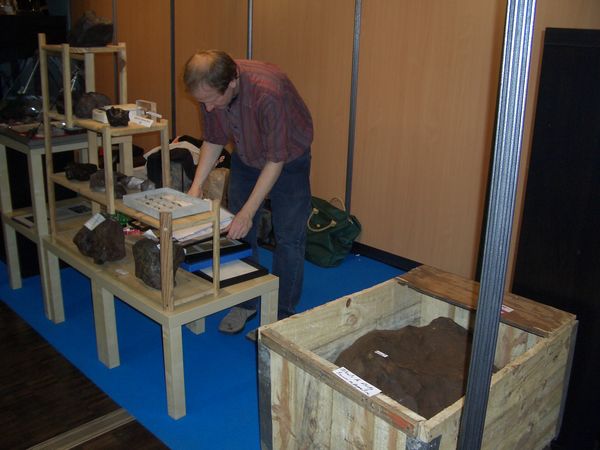 Dans la caisse : une météorite de 640kg trouvée en Argentine 2006/Meteorites_02.jpg