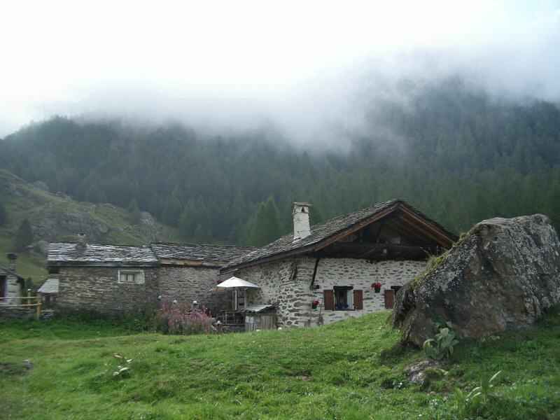 Le Monal (alt. 1874m) arcs/monal/photos/monal_03.jpg