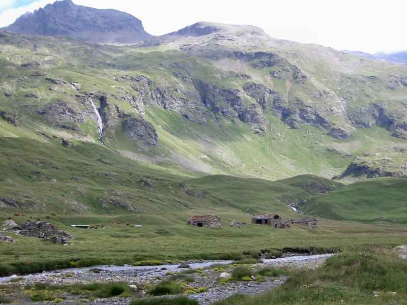 Alpages au-dessus du Monal arcs/monal/photos/monal_alpages.jpg