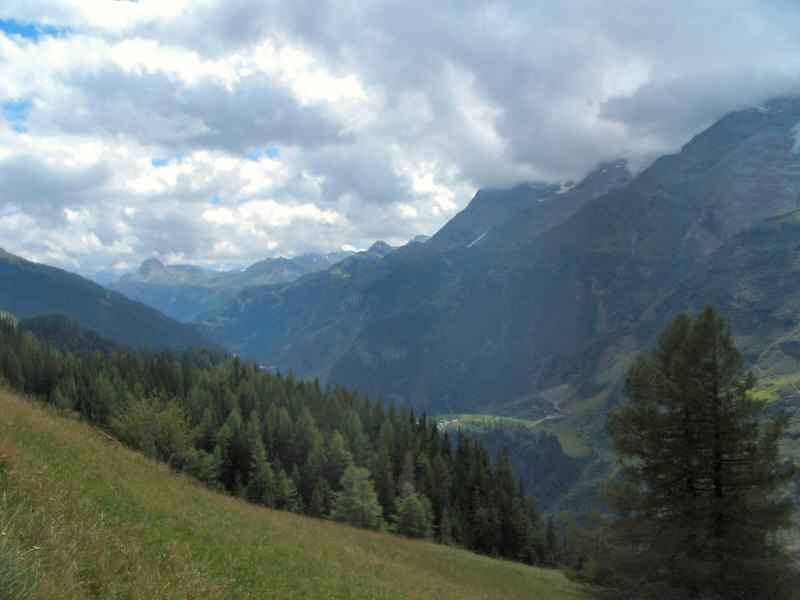 arcs/monal/photos/monal_panorama.jpg