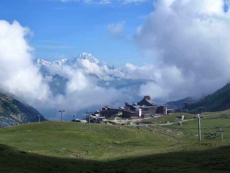 Départ du Club Med des Arcs 2000 arcs/vanoise/photos/arcs_2000_club_med.jpg