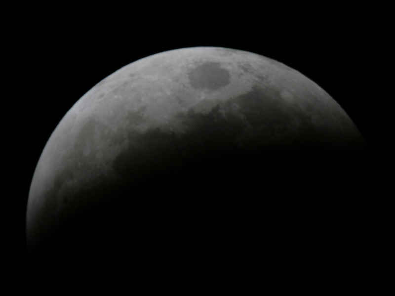 23h16 (pose : 1/50s) astro/photos/eclipse_070303_06.jpg