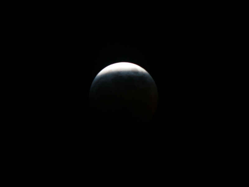 23h33 (pose : 0.5s) astro/photos/eclipse_070303_08.jpg