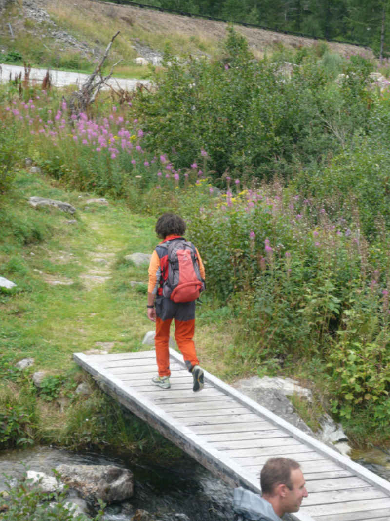 Eh, attends-nous, Eric ! chamonix/argentiere/photos/rando_01.jpg