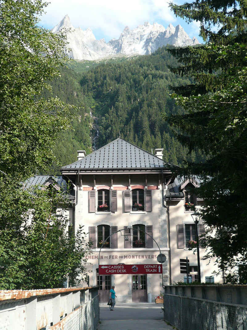 La gare du Montenvers... une seule destination, la Mer de Glace chamonix/chamonix/photos/chamonix_montenvers_01.jpg