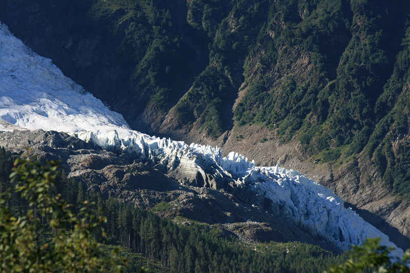 Pénitents du Glacier des Bossons chamonix/mont_blanc/photos/glacier_des_bossons_04.jpg