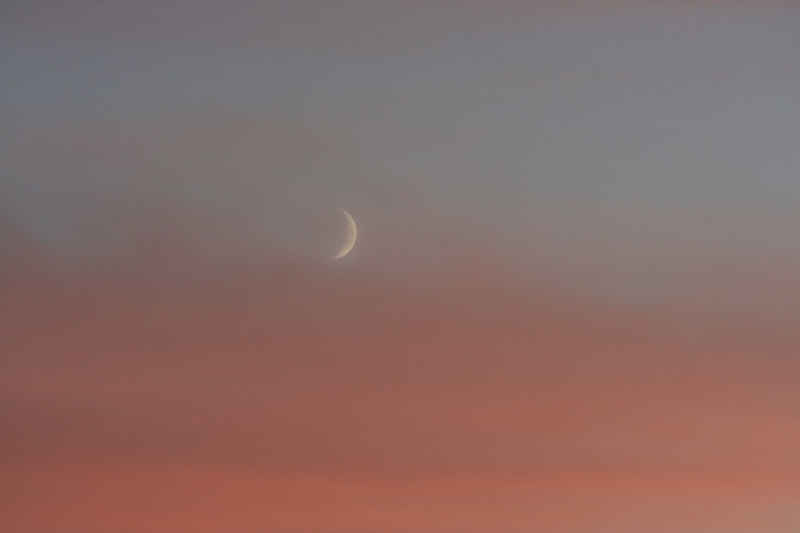 La Lune sera bientôt cachée par les nuages... chamonix/mont_blanc/photos/lune_02.jpg