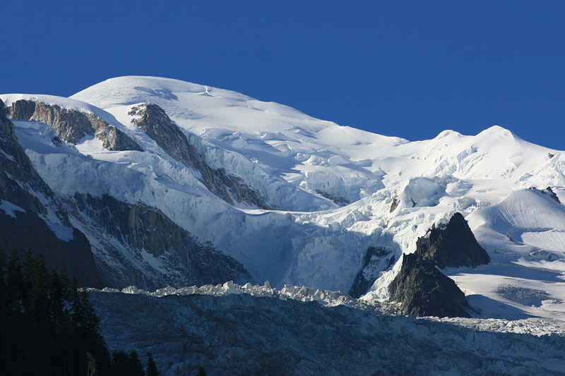 Le Mont Blanc chamonix/mont_blanc/photos/mont_blanc_02.jpg
