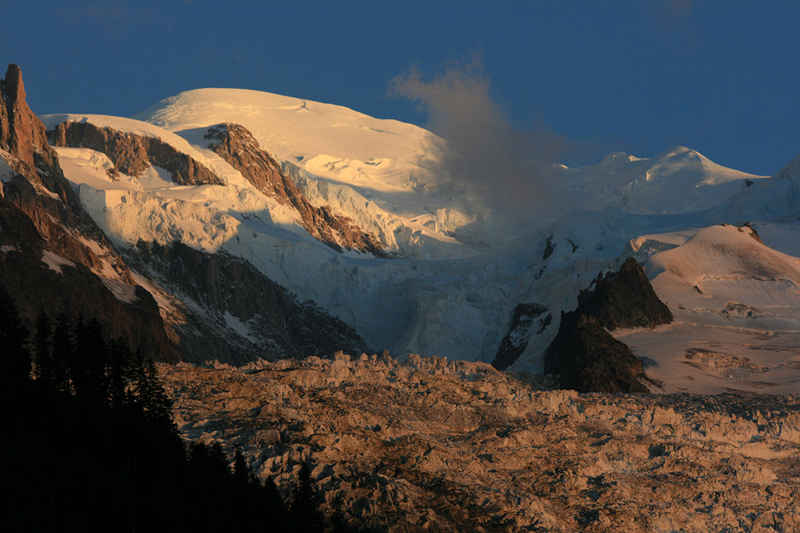 Glacier des Bossons et Mont Blanc chamonix/mont_blanc/photos/mont_blanc_03.jpg