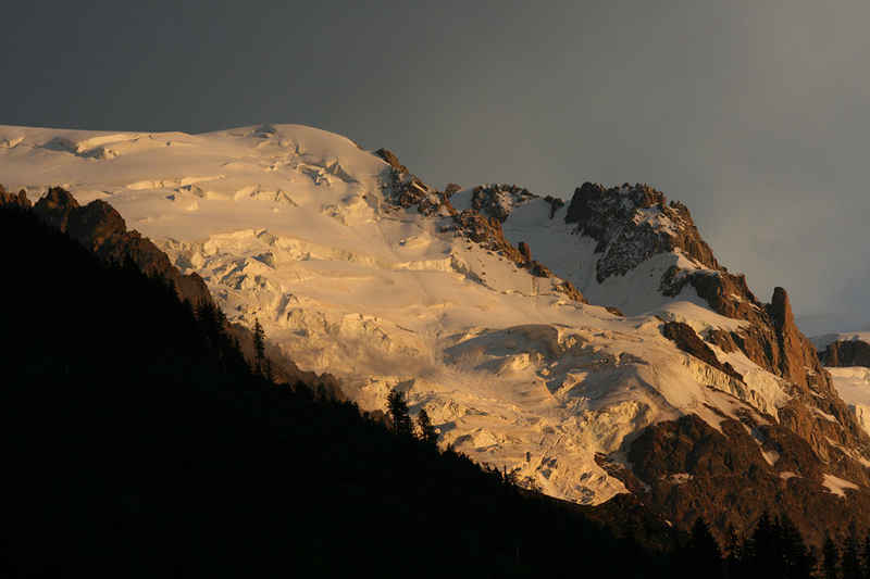 Le Mont Blanc du Tacul chamonix/mont_blanc/photos/mt_blanc_du_tacul.jpg
