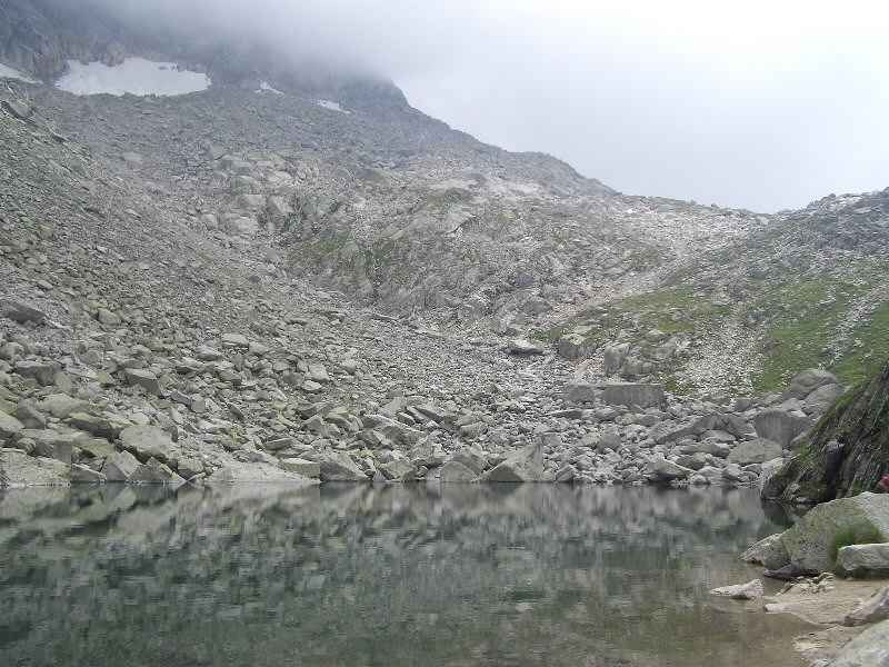 Petite halte au Lac Bleu contamines/chamonix/photos/chamonix_lac_bleu_01.jpg