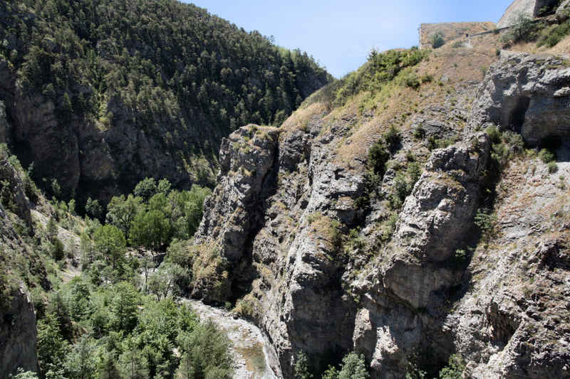 Vue depuis le pont d'Asfeld serre_che/briancon/photos/briancon_08.jpg