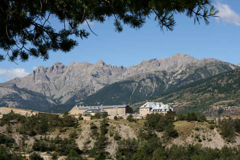 Le Fort des Têtes serre_che/briancon/photos/briancon_fort_02.jpg