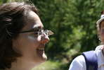 Béatrice s'est fait un nouvel ami... serre_che/mine/photos/bea_papillon_01.jpg
