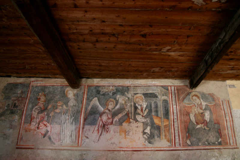 chapelle Notre-Dame-des-Grâces : Annonciation, sainte Lucie, la Vierge allaitant l'Enfant serre_che/pamplinet/photos/pamplinet_08.jpg