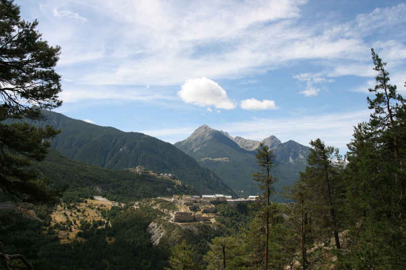 Le Fort des Têtes serre_che/salettes/photos/briancon_fort_05.jpg