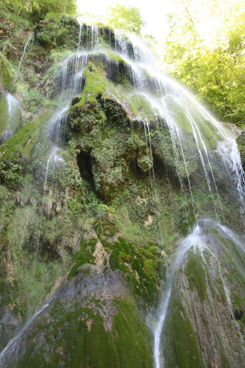st_lary/baronnies/photos/cascade_01.jpg
