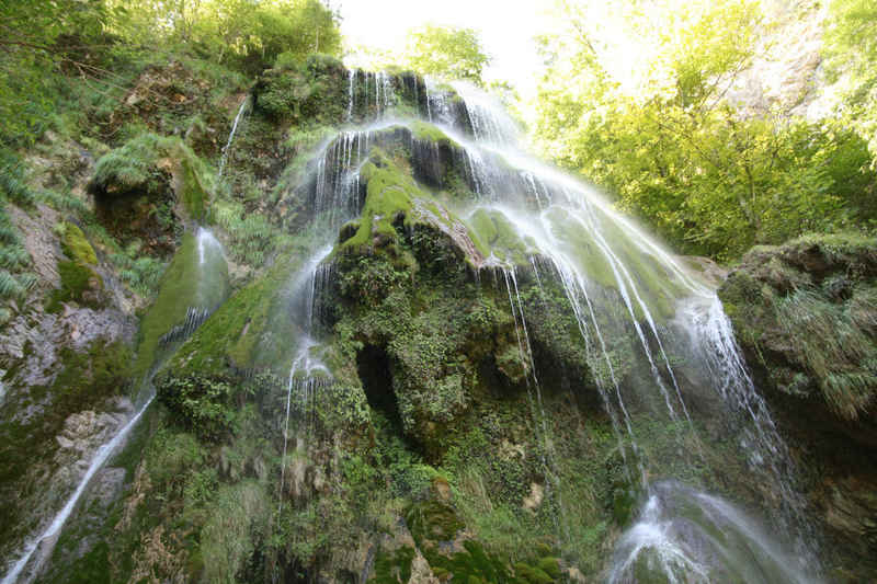 st_lary/baronnies/photos/cascade_02.jpg