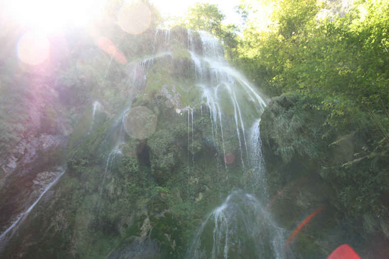 st_lary/baronnies/photos/cascade_04.jpg
