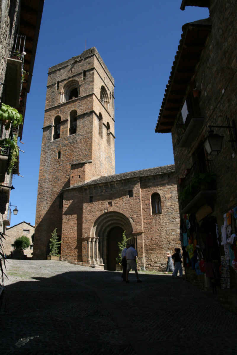 st_lary/espagne/photos/ainsa_09.jpg