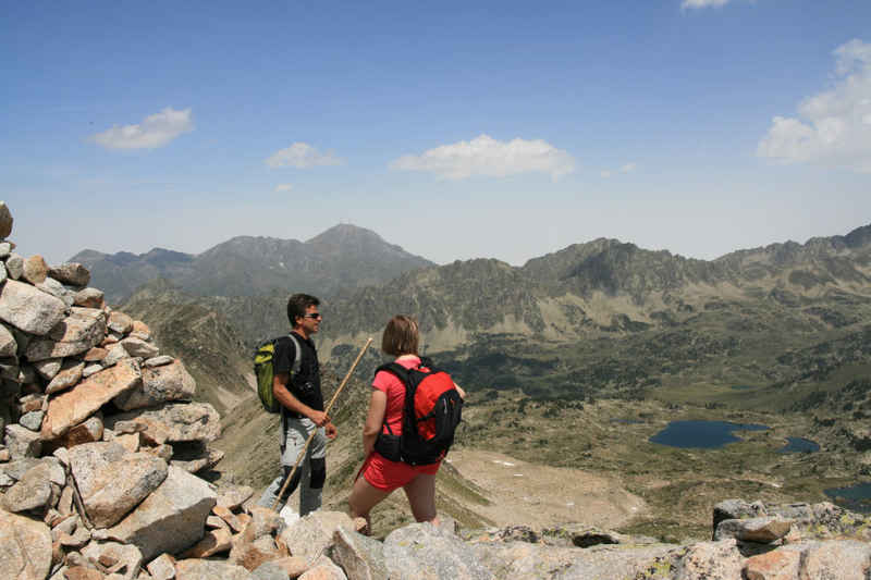 Petite pause au sommet du Pic de Madamet st_lary/neouvielle/photos/neouvielle_rando_01.jpg