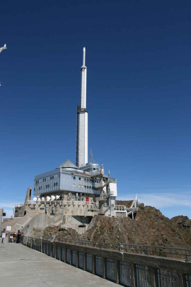 L'antenne TV st_lary/pic_du_midi/photos/pic_du_midi_01.jpg