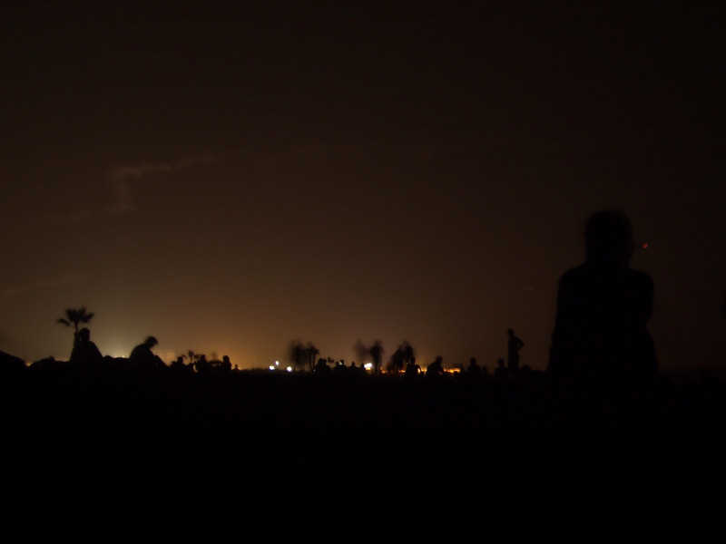 stcyprien/artifice/photos/artifice_plage_02.jpg