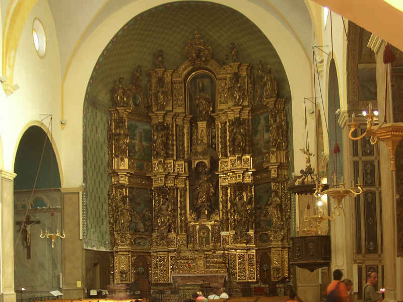 Un retable recouvert de feuille d'or stcyprien/collioure/photos/collioure_19.jpg
