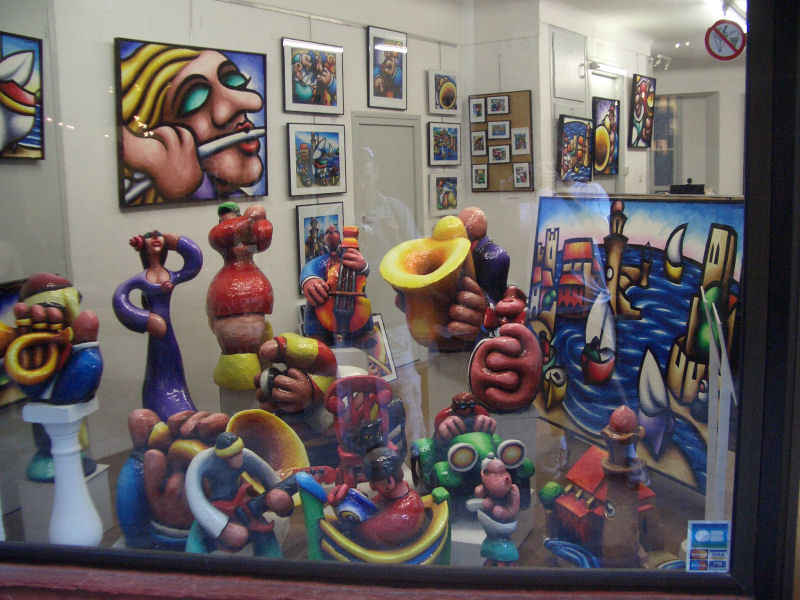 De nombreuses galeries d'art ! stcyprien/collioure/photos/collioure_30.jpg