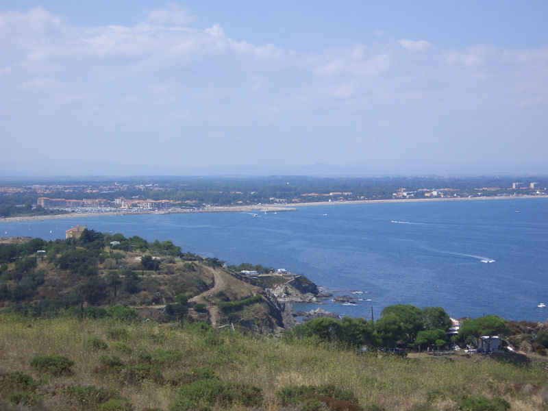 Au nord : St Cyprien stcyprien/collioure/photos/st_cyprien_02.jpg